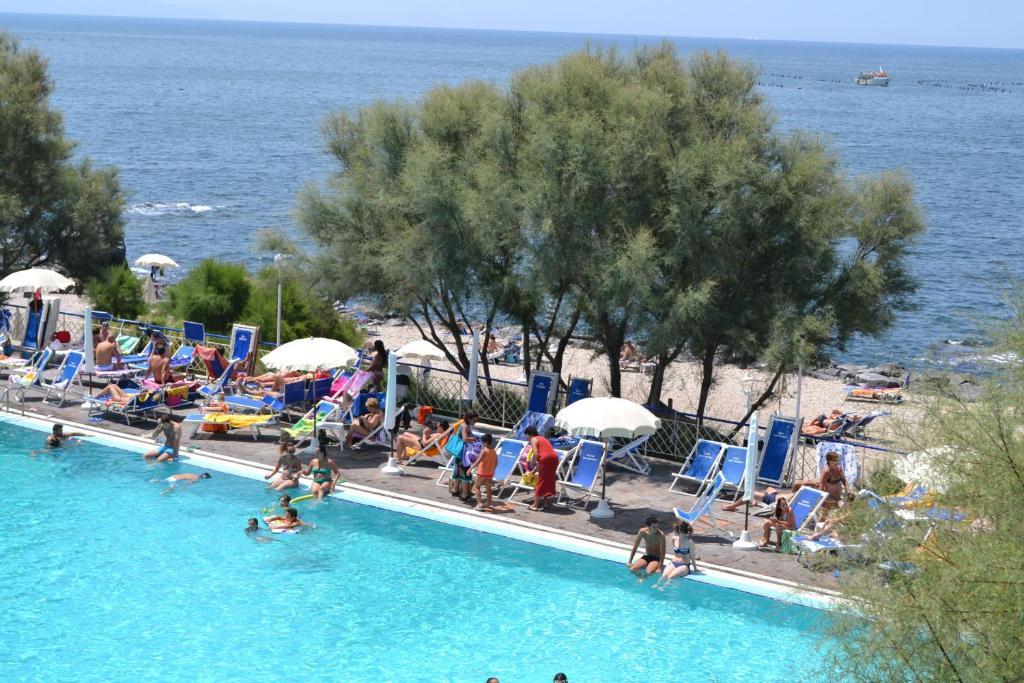 Puntaquattroventi Ercolano