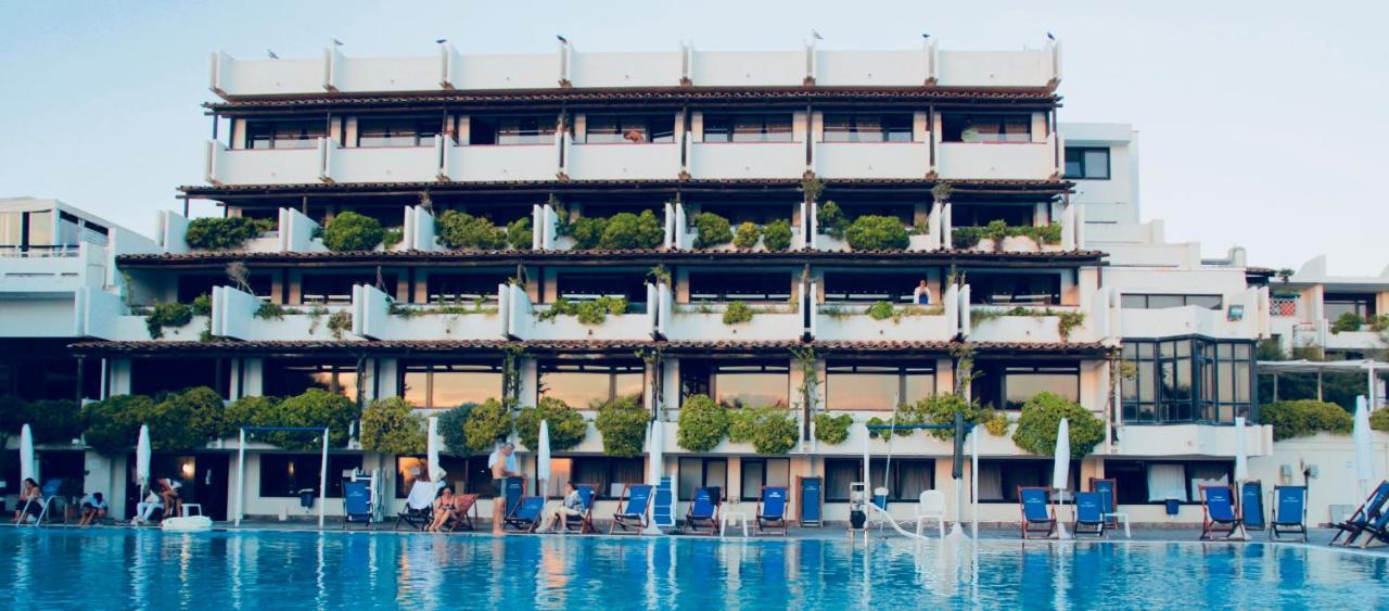 Hotel Puntaquattroventi 4*